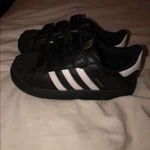 Toddler adidas size 10